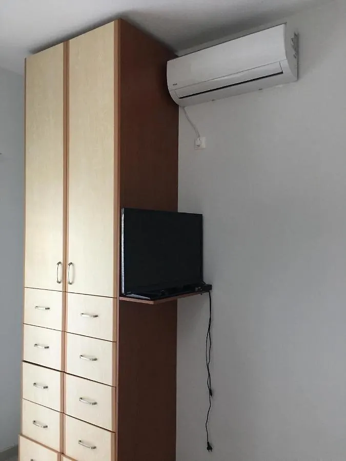 Lr Apartments Sarande
