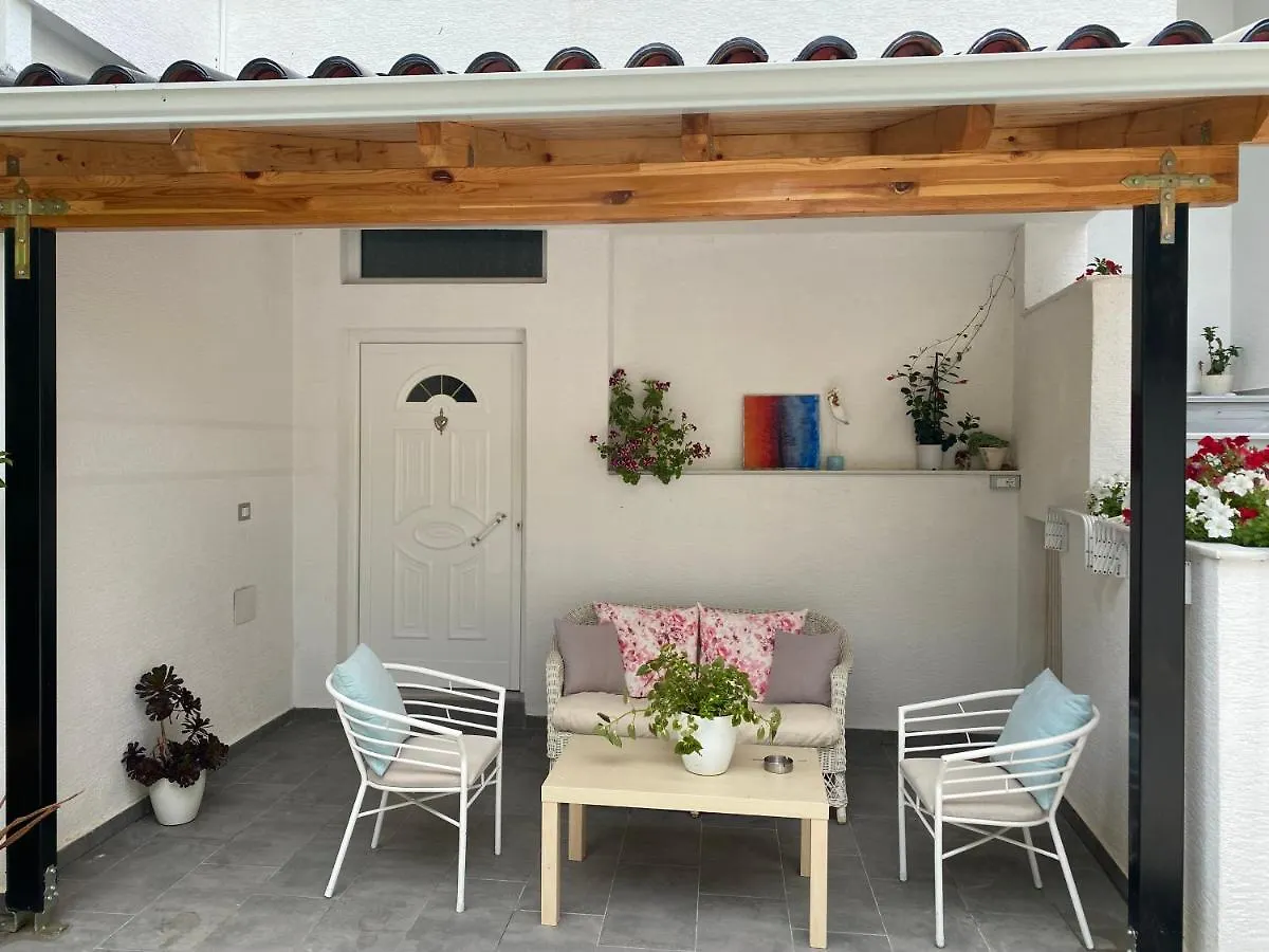 Lr Apartments Sarande Albania