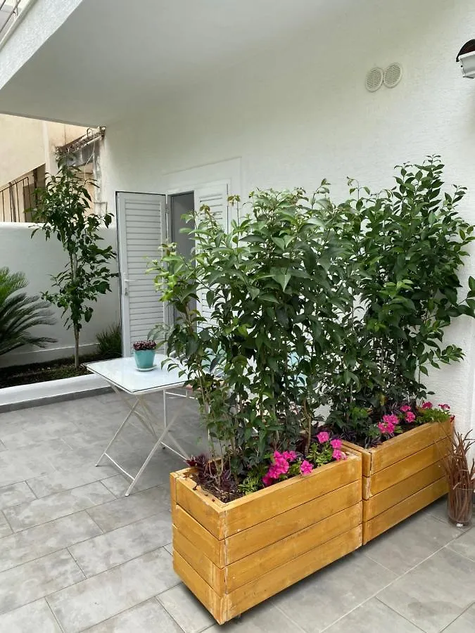 Lr Apartments Sarande
